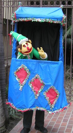 WalkingChristmas Puppet Elf, children, entertainment, fairs, festivals, party planners, trade shows